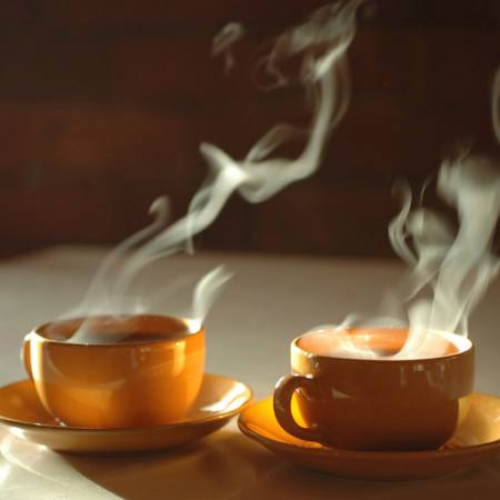 quentes, café, café, fumo, copos Sergei Krasii - Dreamstime